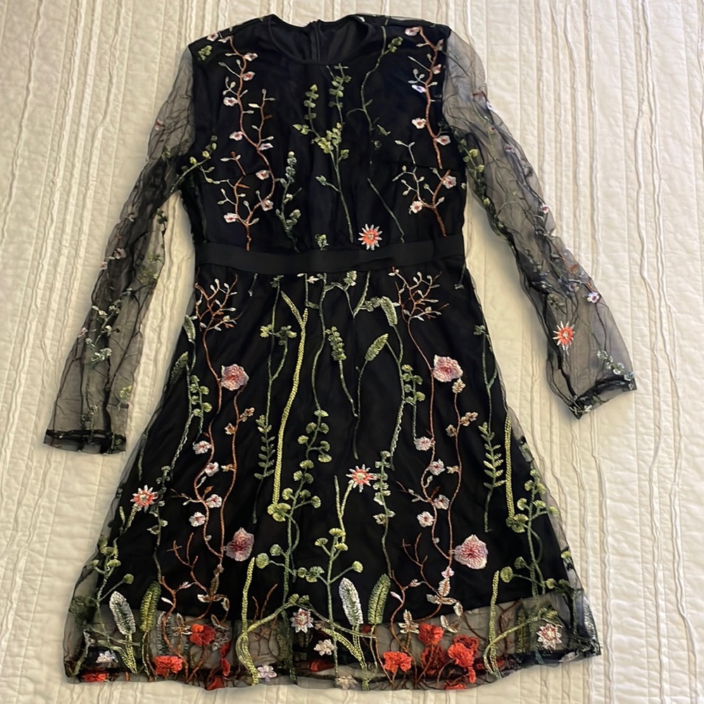 NWOT - Women’s Floral Cocktail Dress